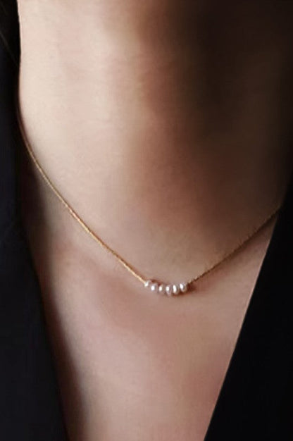 Little Pearl Simple Necklace