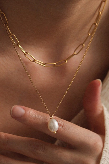 Chain & Pearl Drop Necklace Set