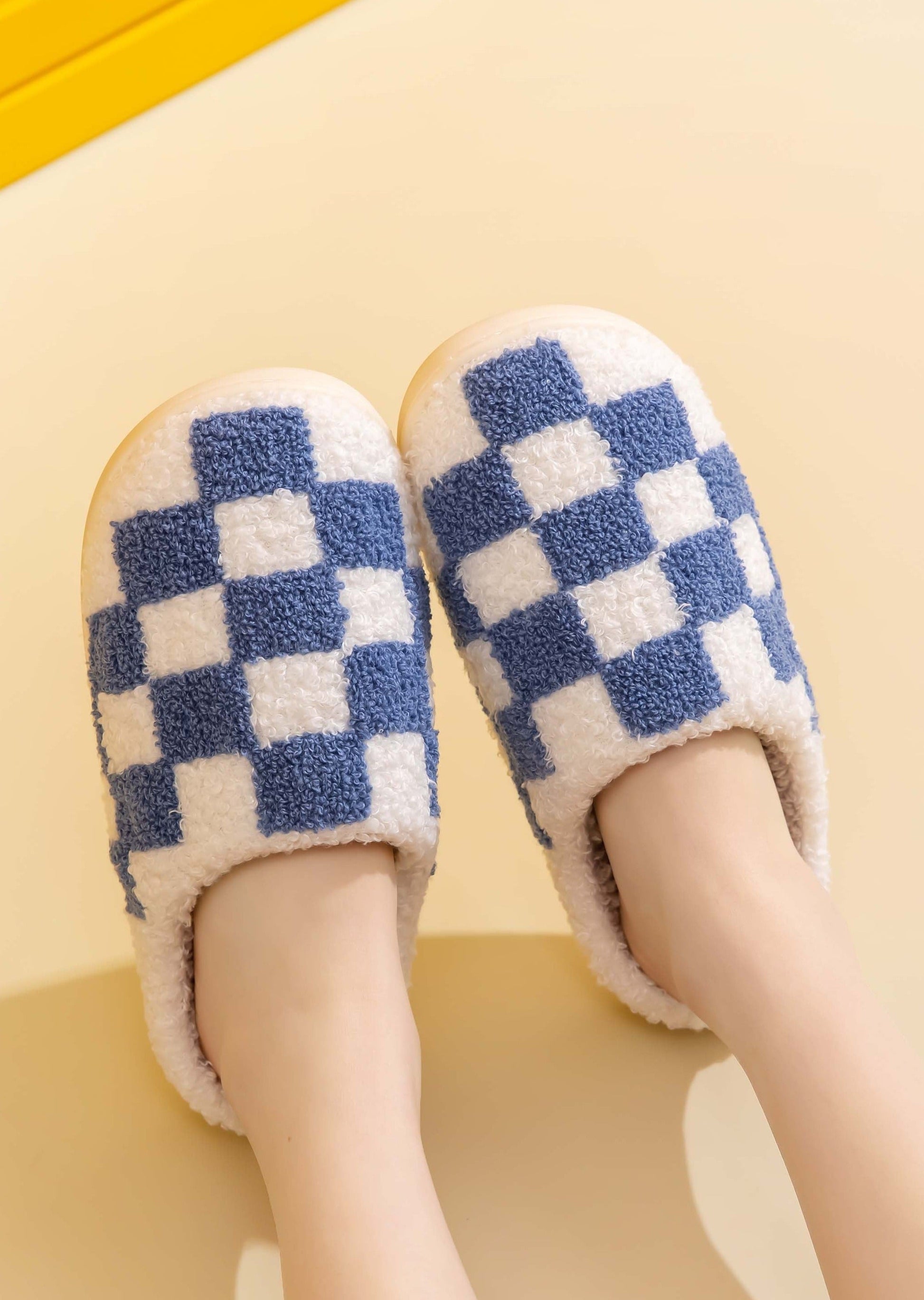 Soft Plush Checker Slipper