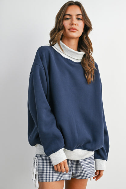 Cozy Relaxed Mock Neck Fleece Sweatshirt